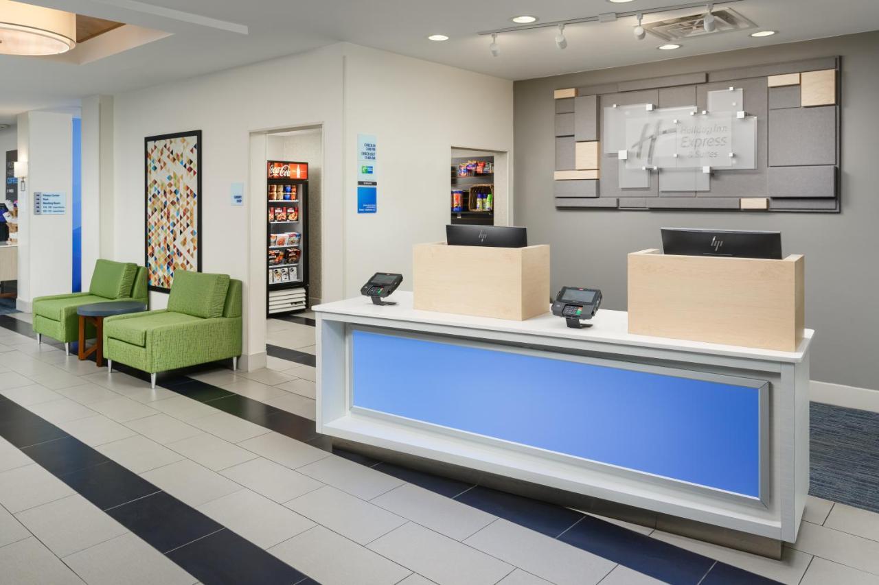 Holiday Inn Express - Tullahoma By Ihg Экстерьер фото