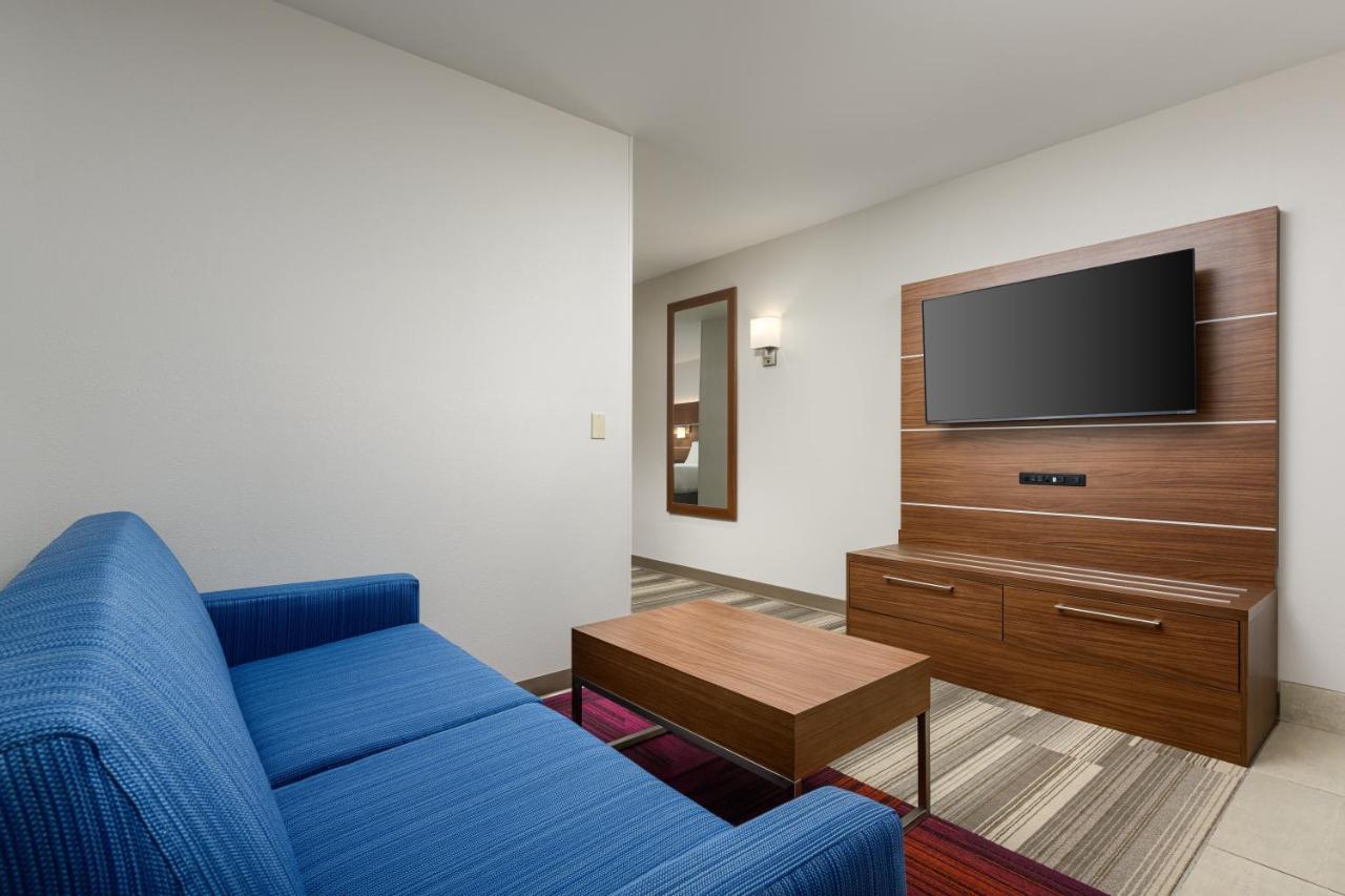 Holiday Inn Express - Tullahoma By Ihg Экстерьер фото