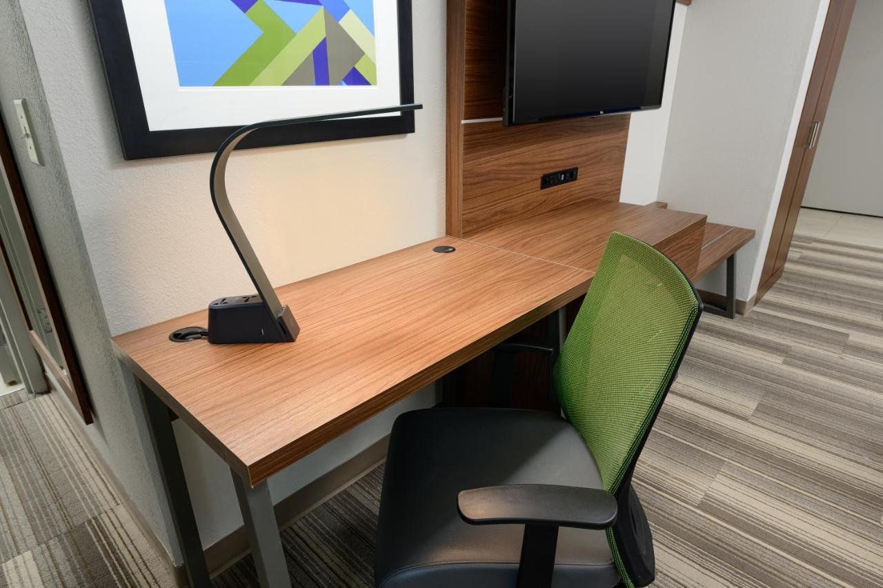 Holiday Inn Express - Tullahoma By Ihg Экстерьер фото